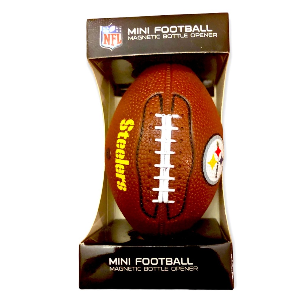 NWT Pittsburgh Steelers Football Bottle Opener Magnet